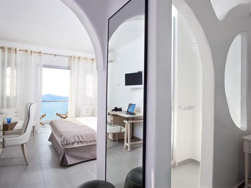 Belvedere Suites Firostefani Luaran gambar