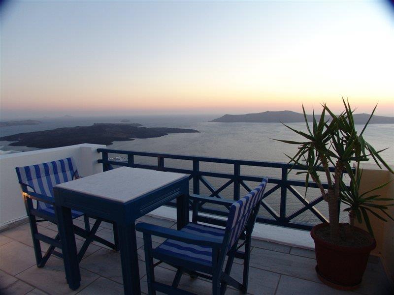 Belvedere Suites Firostefani Luaran gambar